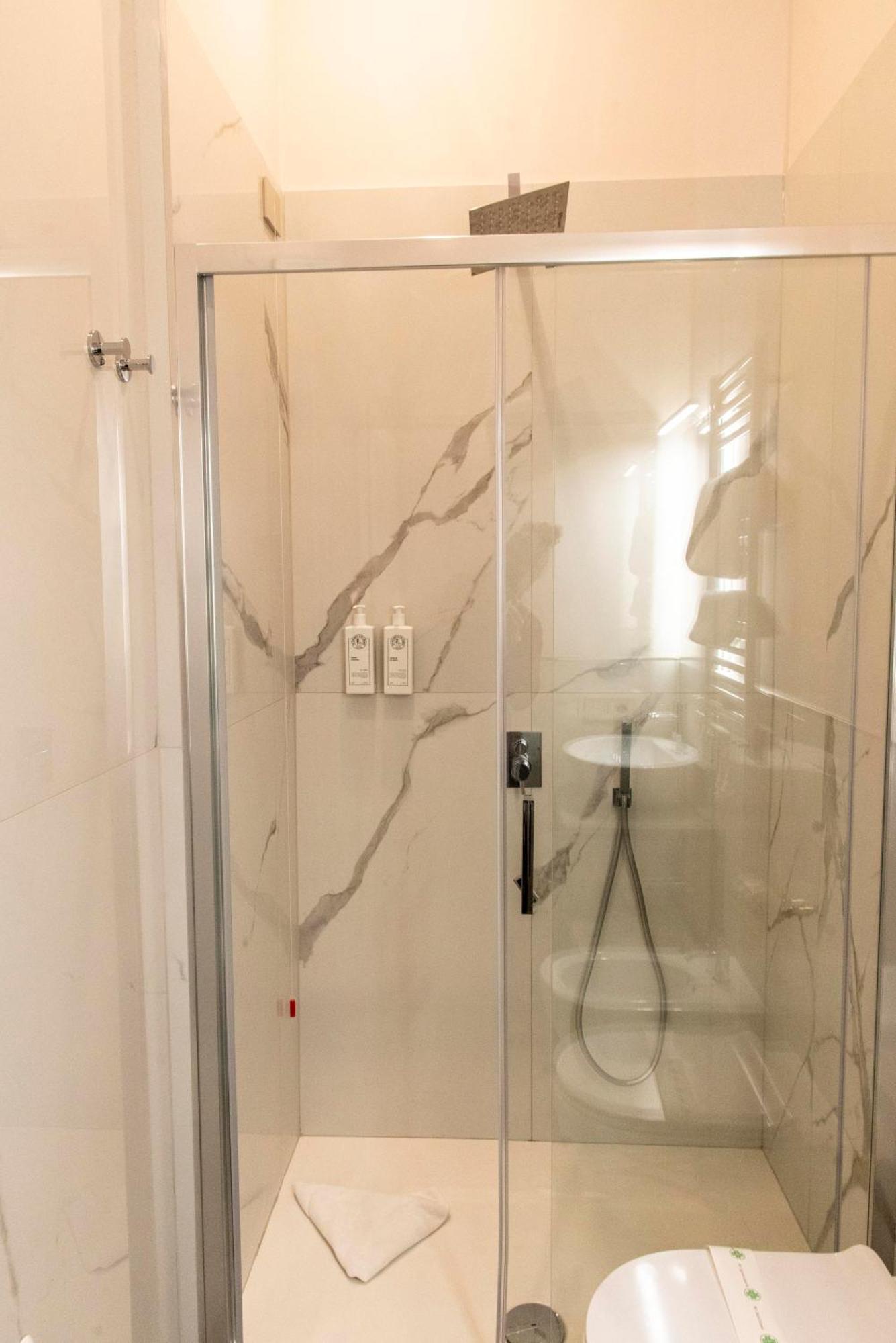 רומא Adelaide Suite Dreams מראה חיצוני תמונה